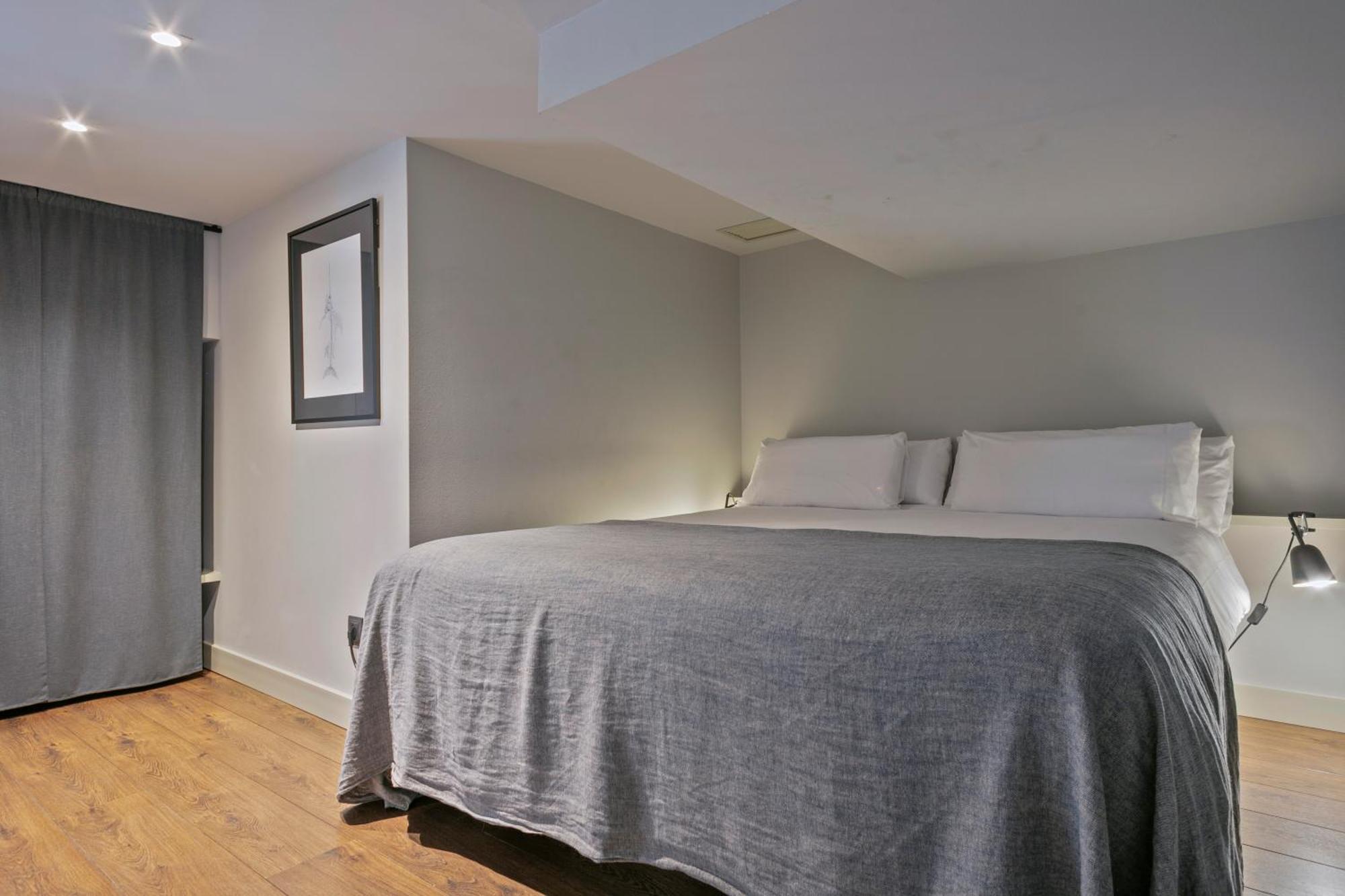 Uma Suites Barceloneta Beach エクステリア 写真