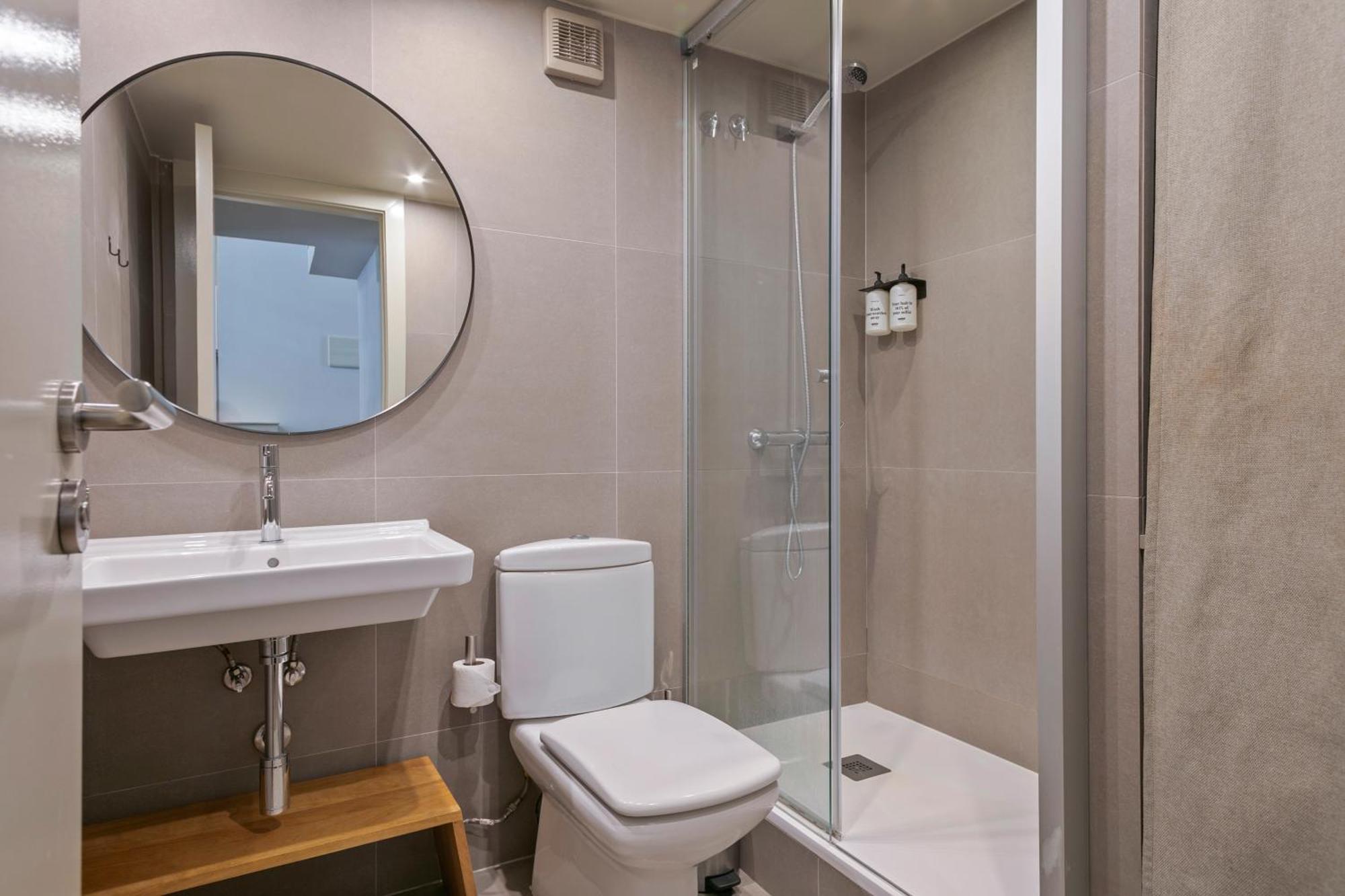 Uma Suites Barceloneta Beach エクステリア 写真